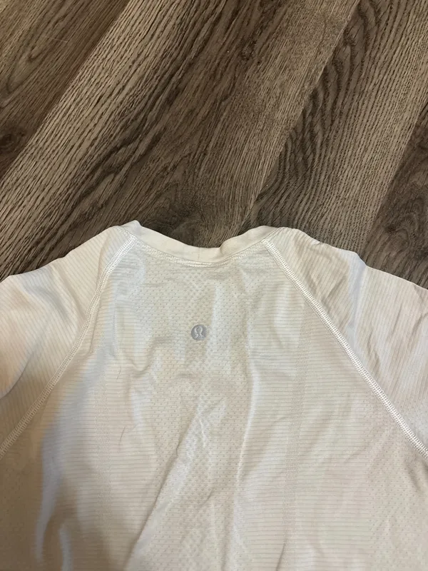 Lululemon White Swiftly Tech Short Sleeve - Image 2