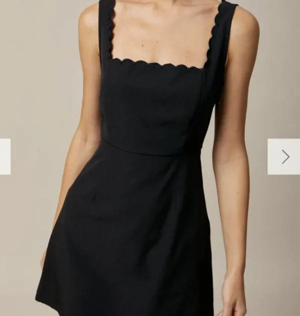 RIHOAS The Black Square Neck Scalloped Mini Dress 22 - Image 4