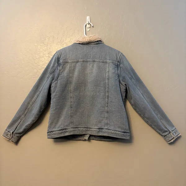 Idyllwind women's Edgewood sherpa lined jacket size medium - Image 12