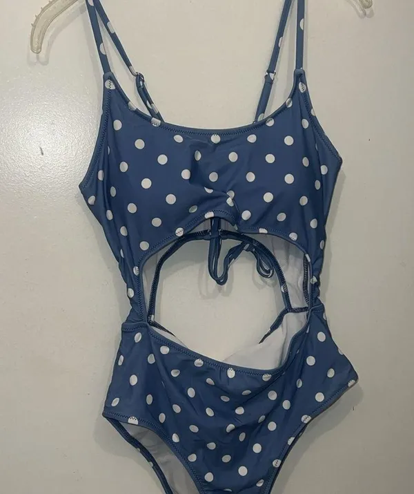 Womens Scoop Neck Cut Out Front Lace Up Back HighCut Monokini One Piece Swimsuit - Image 7