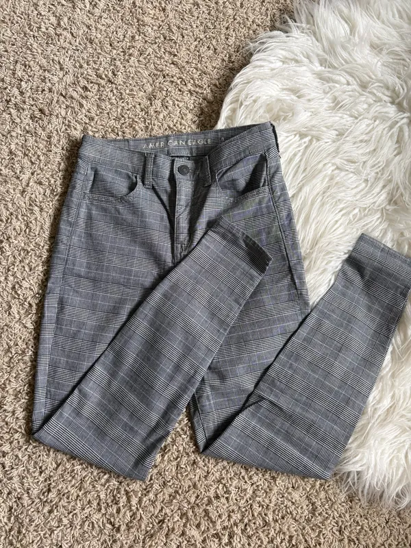 American Eagle Plaid Pants  - Image 6