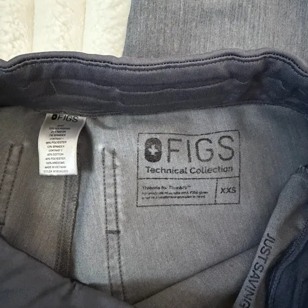FIGS Heather Gray Technical Joggers - Image 3