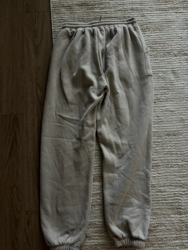 White fox joggers Moon - Image 2
