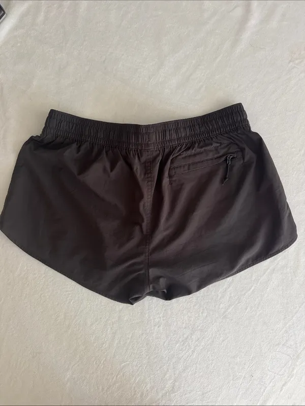 Patagonia Women’s Black Athletic Drawstring Shorts - Image 4