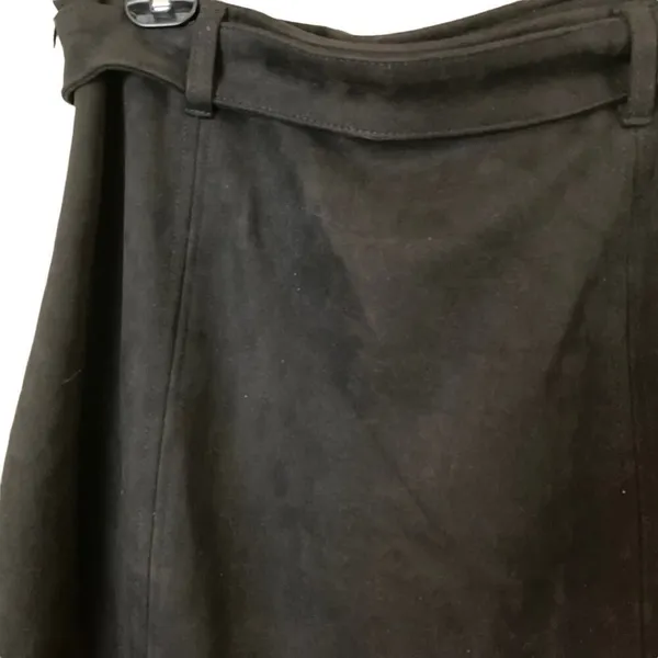 Haute Monde Faux Suede Dark Brown Belted Mini Skirt - Size XL - Image 8