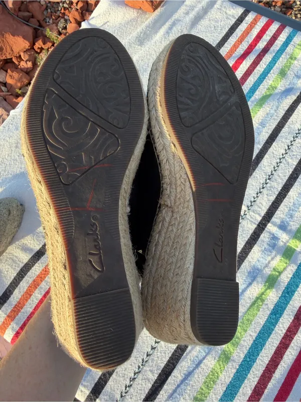 Clarks Lafley Krissy Black Leather quiet luxury Espadrille Wedge Sandals 7.5 M - Image 11