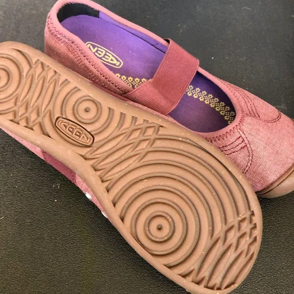 NWOT - Women's Keen Mary Jane Shoe - Image 3