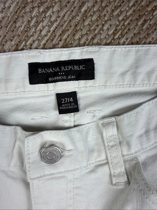 Banana Republic White Skinny Jeans with Distressed Details - Image 2