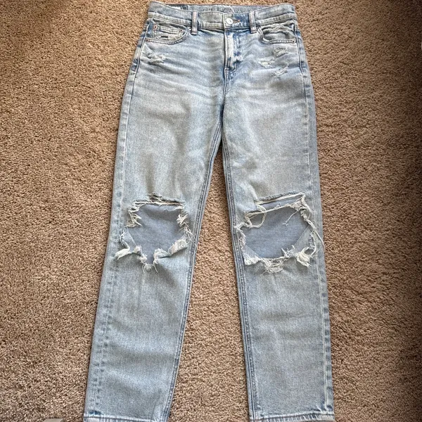 American Eagle ripped jeans  - Image 2
