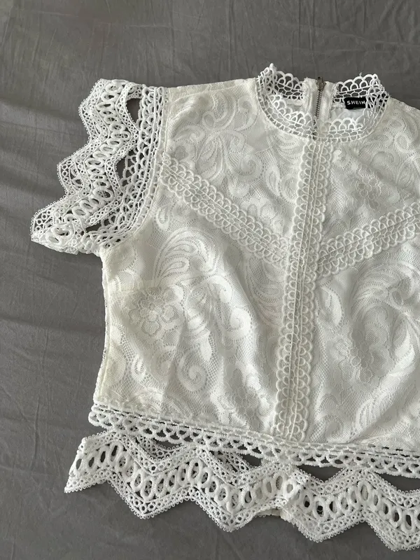 White Lace Detail Zip Back Crop Top - Image 2