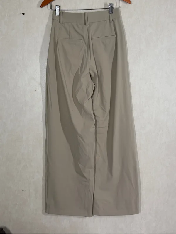 Lululemon Women’s Daydrift High-Rise Trouser Pants Pull On in Sheer Oak S - Image 6