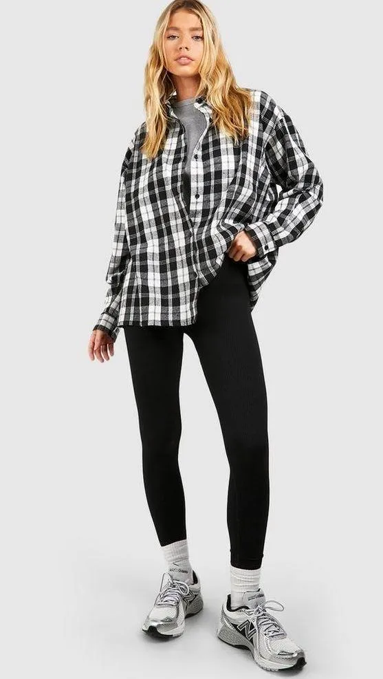 Boohoo Black/White Flannel Oversized Shirt, Size XL New w/Tag - Image 10