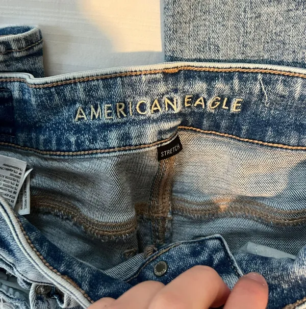 American Eagle Light Wash Flare Jeans - Image 3