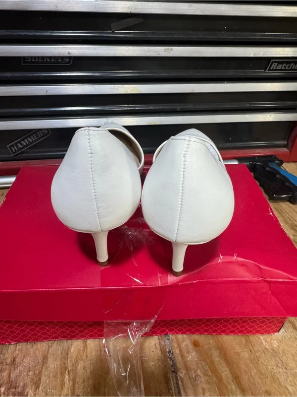 Kelly & Katie Relira Pump Powder Square Toe Size 7M New - Image 5