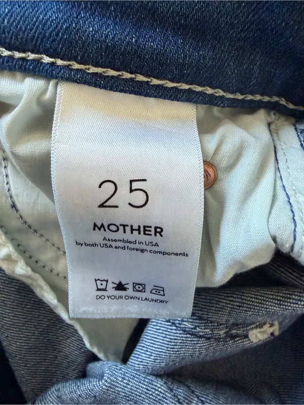 MOTHER The Mid Rise Dazzler Crop Fray Jeans Size 25 Squeeze It Raw Hem - Image 6