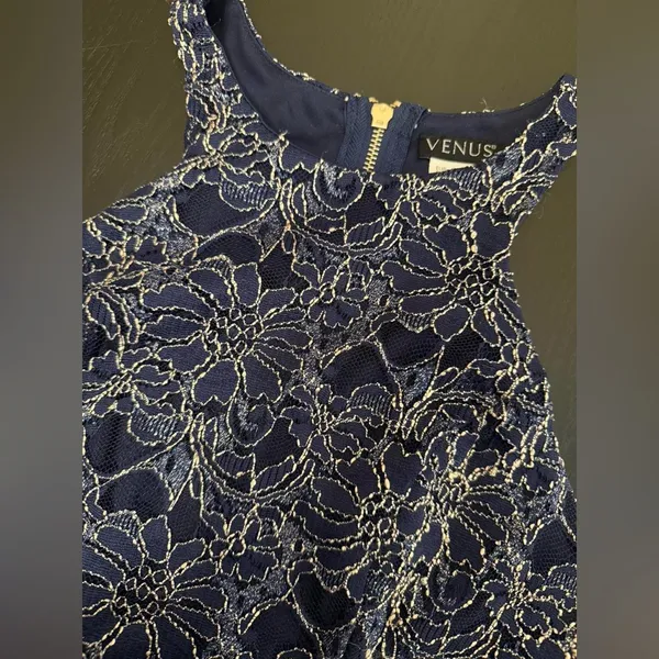 Venus Navy Lace Cocktail Dress with Front Slit Size Small - Image 8