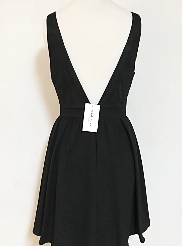 Low Cut Lace Black Formal Open Back Dress - Image 2