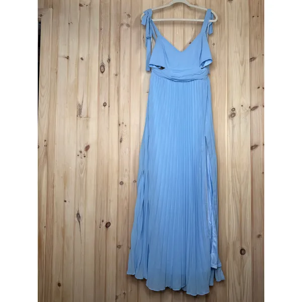 NWT Lulus Celebratory Allure Powder Blue Pleated Backless Maxi Dress Wedding M - Image 2