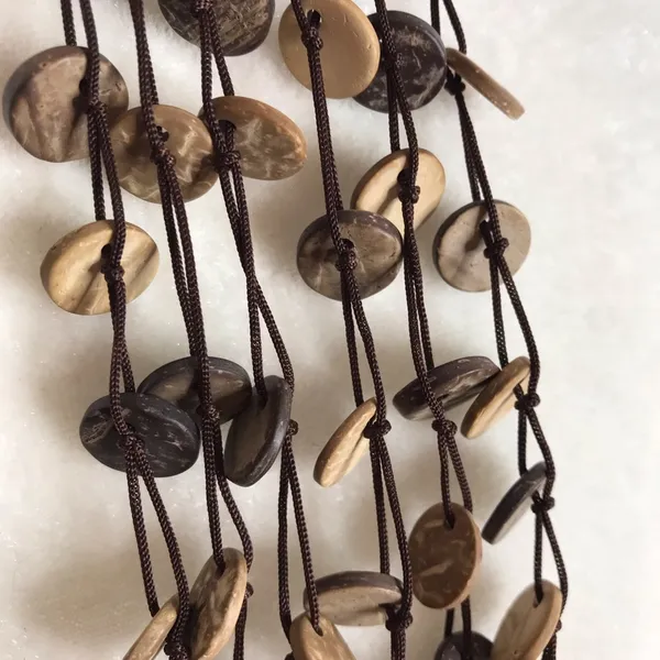 Triple strand earth tones necklace flat wooden circles boho hippie - Image 4
