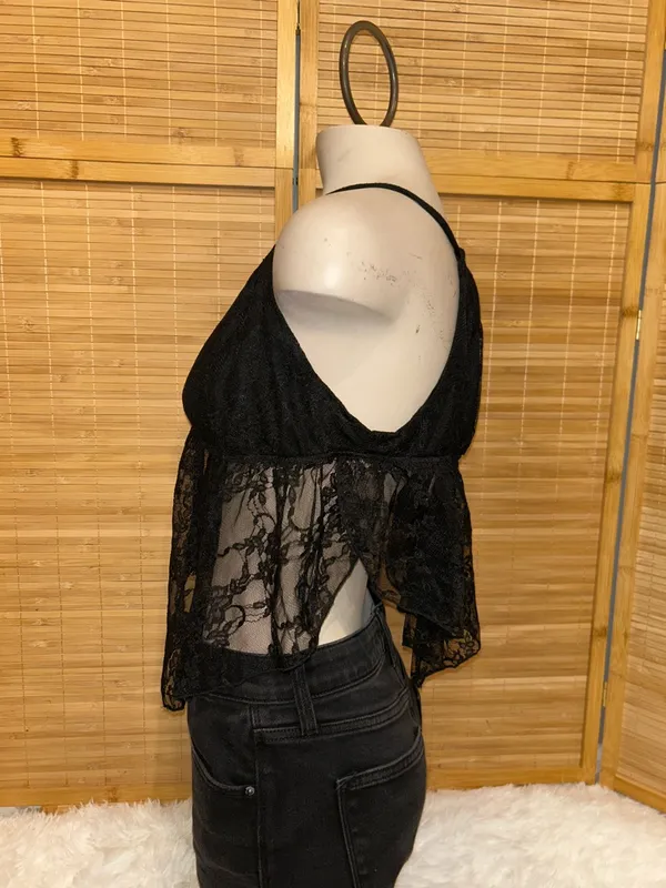 Black lace halter top with adjustable straps deep V-neckline lace cami XL - Image 2