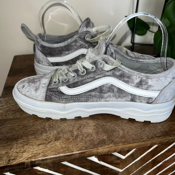 Vans Old Skool Ultracush Velvet Women 8.0‎ Shoes Gray Lace Up Platform Sneakers - Image 6