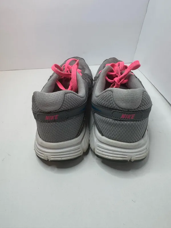 Nike Revelation 2 Athletic Shoes Size 9  - Image 4