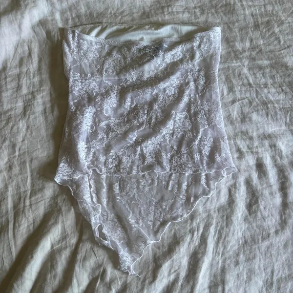 Hot Topic Bandeau Lace Top Asymmetric Hem White Whimsygoth Fairy Large - Image 8