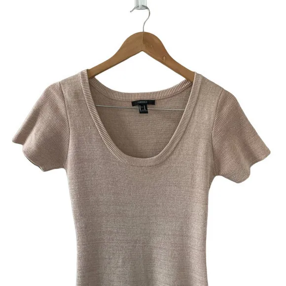 Forever‎ 21 Nude Pink Side Slit Ribbed Short Sleeve Silhouette Dress Size M - Image 4