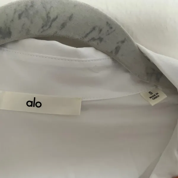 Alo Yoga Cotton Real Deal Button Up Long Sleeve White S - Image 4