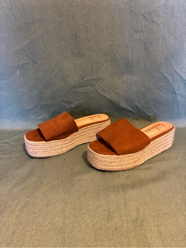 Lulu's Brown Espadrille Platform Sandals - Image 4
