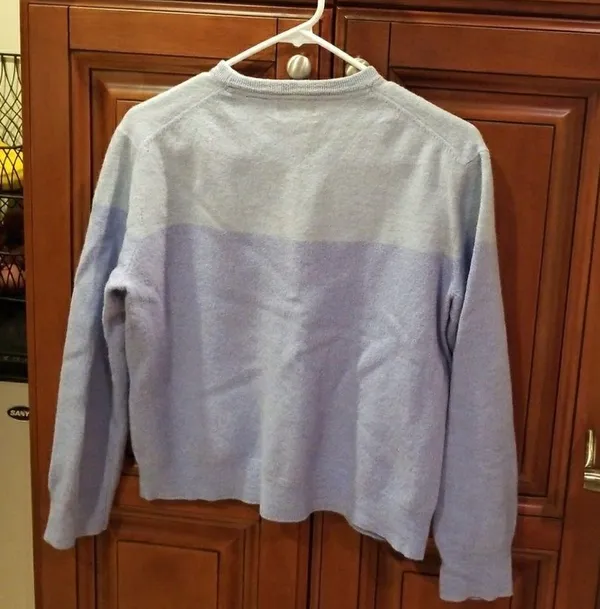 Calvin Klein wool sweater light blue long sleeve top - Image 3