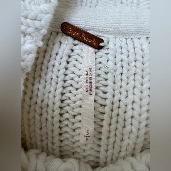 Free People Sweetheart Oversized Chunky Mock Neck Knit Sweater White Small $89 - Image 9