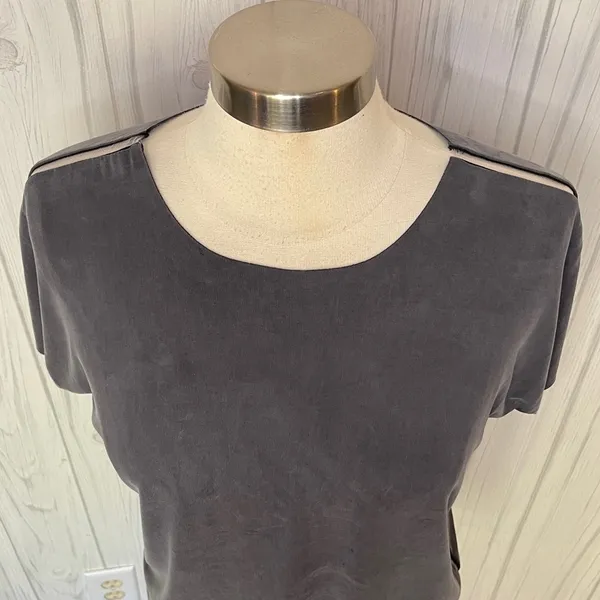 NWT KADA The Infinity Tee: Flow‎ Classic in Ink, Large Black - Image 5