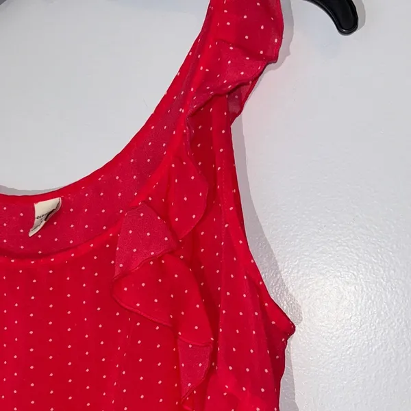 Old Navy Red Sleeveless Polka Dot Tank Top Sheer‎ Size L - Image 3
