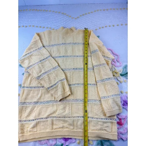 Vintage Basic Editions Knit Sweater Striped Cream Blue‎ Acrylic Size Medium Gold - Image 3