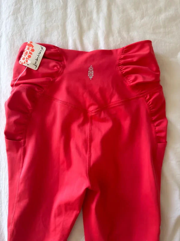 NWT Free People Movement Hot Pink High Rise Ruffle Pocket Leggings | Size S - Image 5