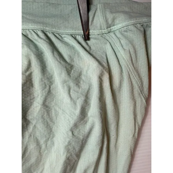 Lululemon‎ Light Green Workout Dress Athletic Tank Top Activewear stained size 4 - Image 4