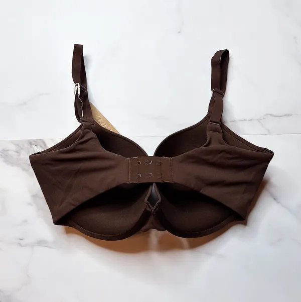 NWT Skims Fits Everybody T-Shirt Bra - Image 2