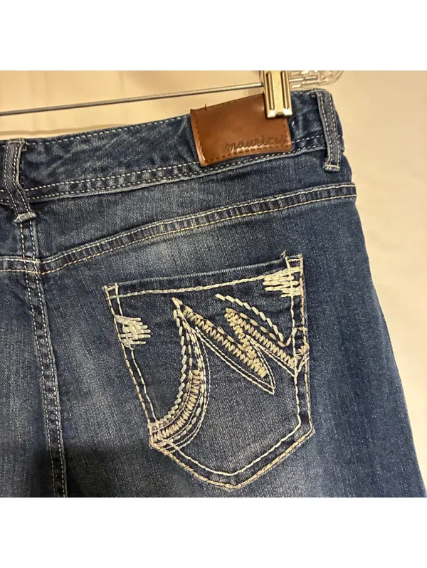 Maurices Women's Bootcut Jeans Mid Rise Dark Wash Stretch Blue Denim Size 13/14 - Image 4