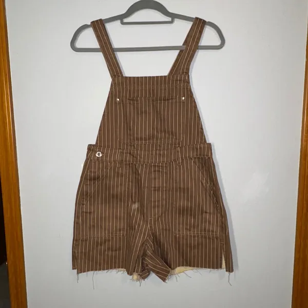 WEWOREWHAT‎ Slit Overall Shorts Romper Pinstripe Brown raw hem Size S - Image 2