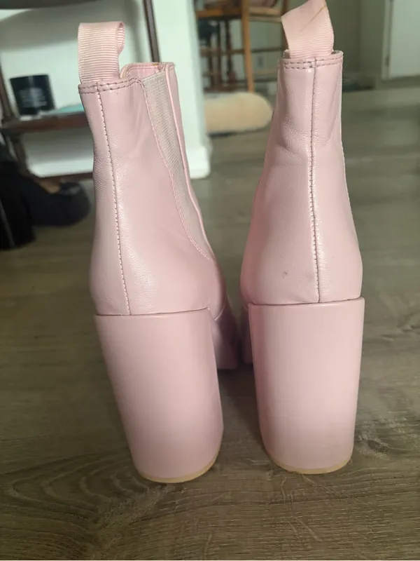 Steve Madden Pink Platform Boots - Image 2
