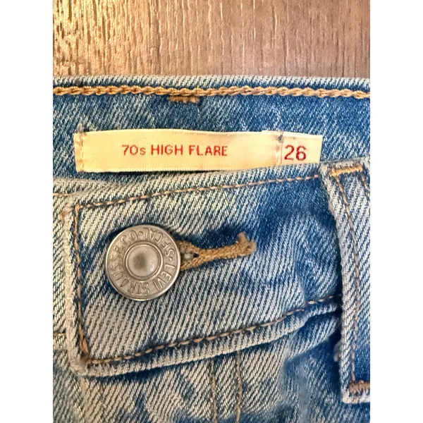 Levis Premium 70s High Flare Jeans Light Wash Distressed Blue Denim 26 - Image 2