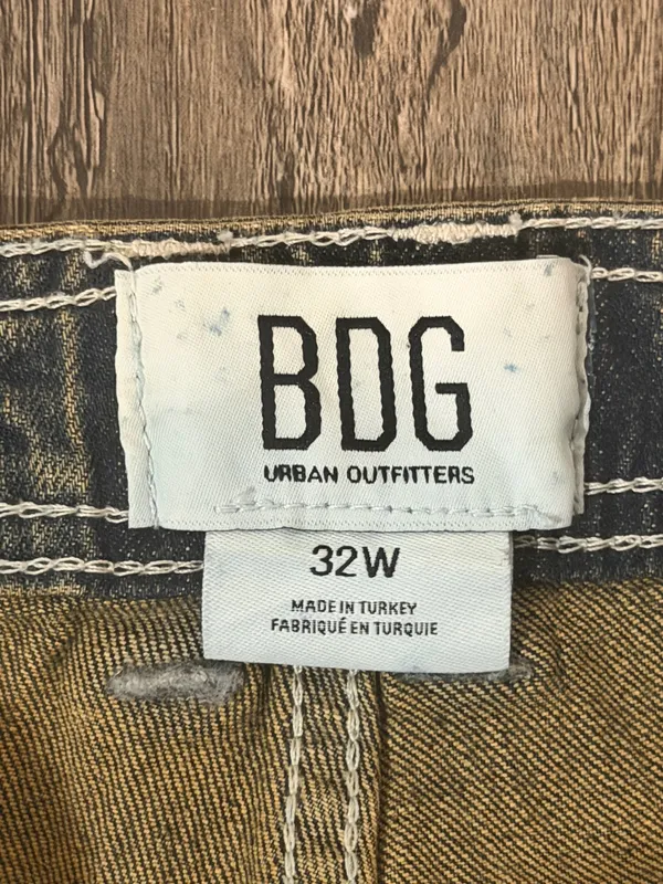 NWT Urban Outfitters Wide-Leg Jeans in Dark Wash with Tan Inset - Image 10