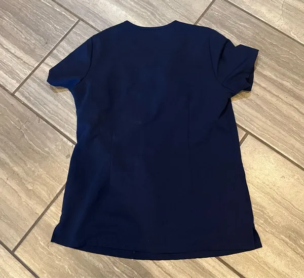 Figs Sz S Scrub Top! No :( - Image 2