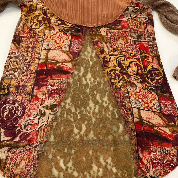 BKE Brown and Orange Long Sleeve Top - Image 6