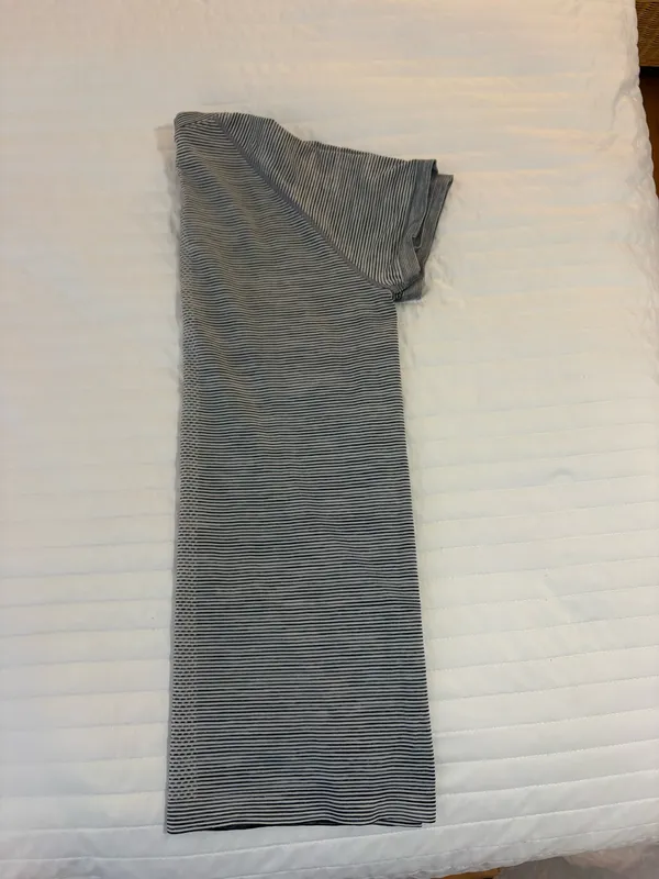 Lululemon Swiftly Tech Short Sleeve Shirt - Image 2