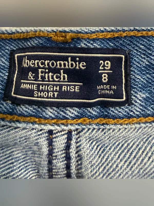 Abercrombie & Fitch Annie High Rise Distressed Shorts Size 29/8 - Image 3