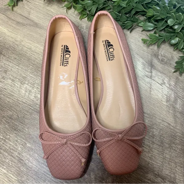 Cliffs by White Mountain Women's Pink Ballet Flats Ladies Size 9.5 Wide Blanche - Image 2
