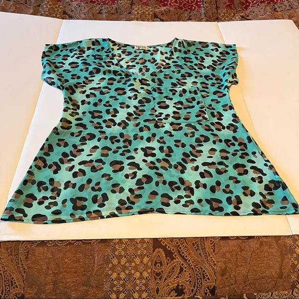 Show Me Your MuMu Womens Size Small Teal‎ Leopard Cheetah Short Sleeve Top Sheer - Image 11