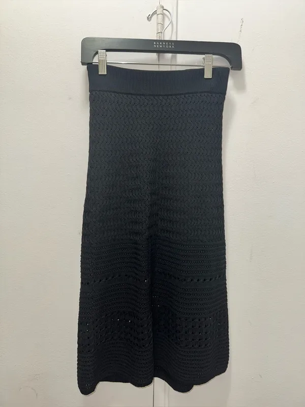 Aritzia Wilfred crochet pointelle knit midi skirt in black size XS - Image 4